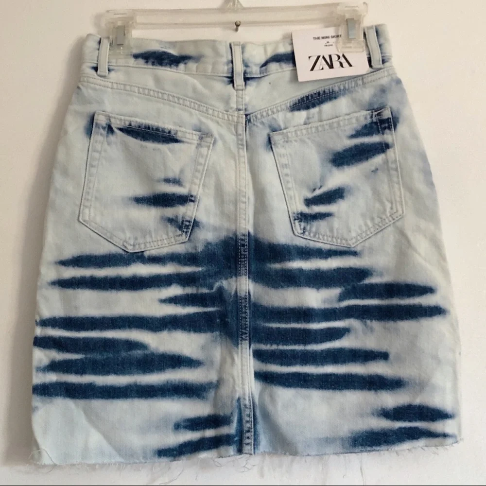 zara ⋆ tie dye denim skirt